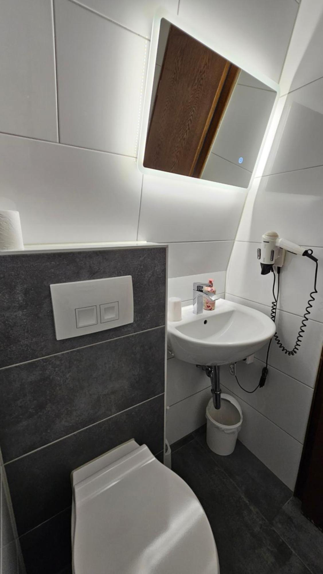 Hotel Koelner Hof Mülheim an der Ruhr Εξωτερικό φωτογραφία